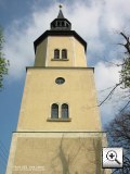 Foto: Kirchturm Holzhausen in Sachsen