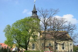 Kirche Holzhausen