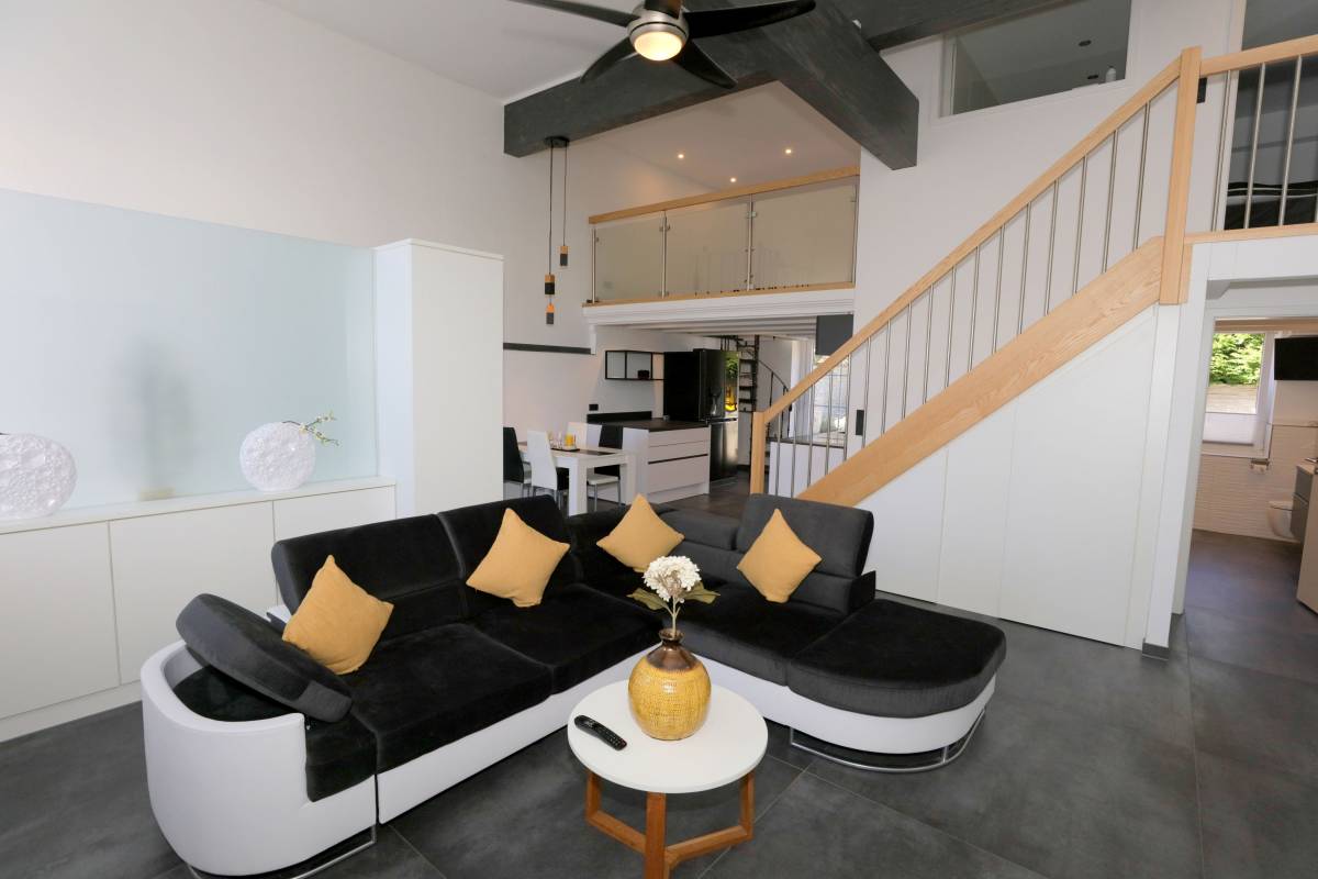 Exklusive Mietwohnung Leipzig Holzhausen - Wohnzimmer - Blick zur offenen Kche