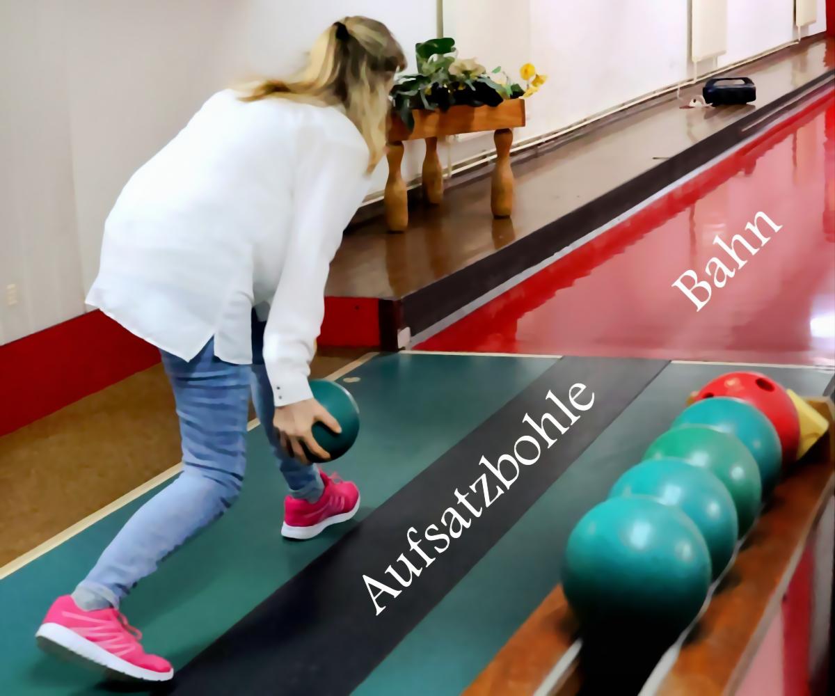 Anlaufbereich der Klassik Kegelbahn in Leipzig Holzhausen