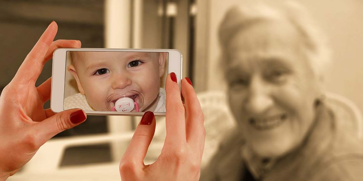 Jung und Alt - Digitale Generationen in Leipzig Holzhausen