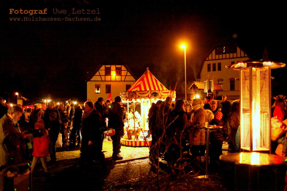Kinderkarusell und Glhweinstnde